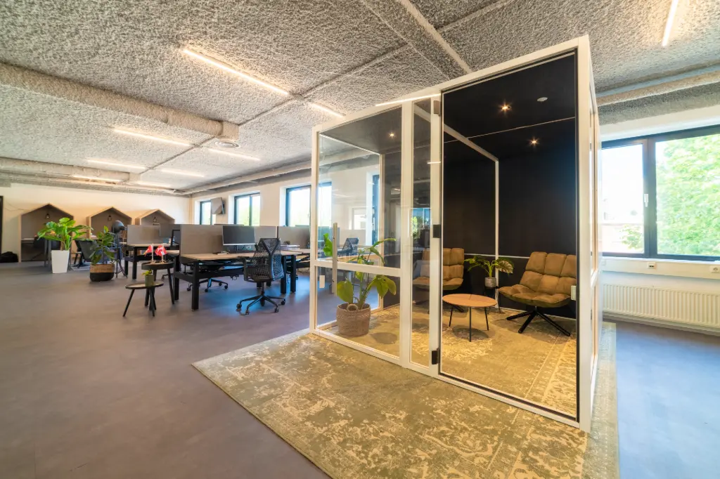 BOW Four 3 zijdes dicht wit/beige refurb versie 1.0